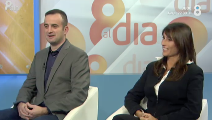 Mireia Sans i Jordi Serrano A 8TV